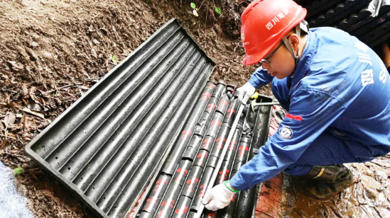 五彩湾一号露天煤矿：173辆新能源矿卡如何跑出“绿色矿山”新速度？